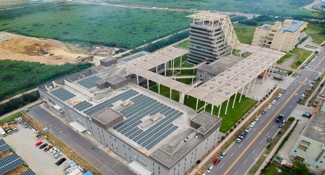 寶晶能源 桃園佳龍環科廠 EPC RC屋頂三角立面 250 KW